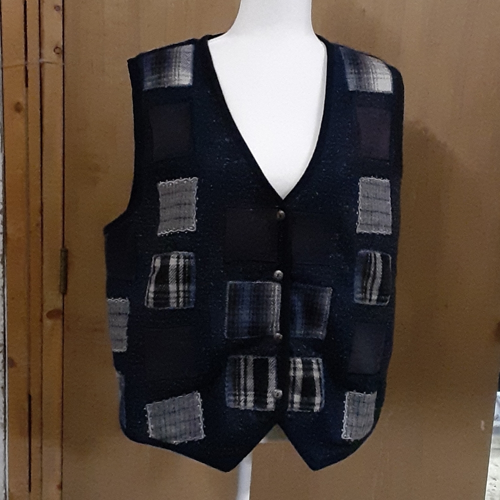 Dress barn woman vest 1X